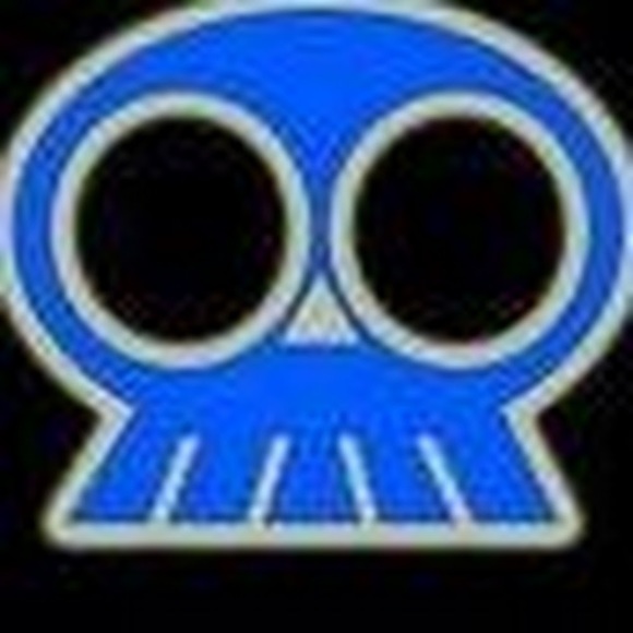 Meet your Posher, Mavi - Picture 2 of 2